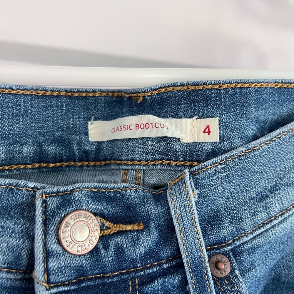 Levi’s Classic Bootcut